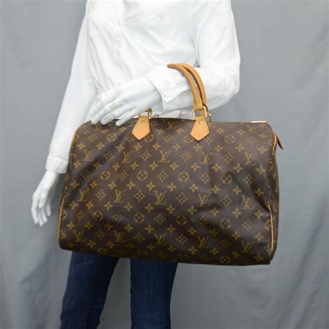 louis vuitton bauletto speedy 40|louis vuitton speedy 40 price.